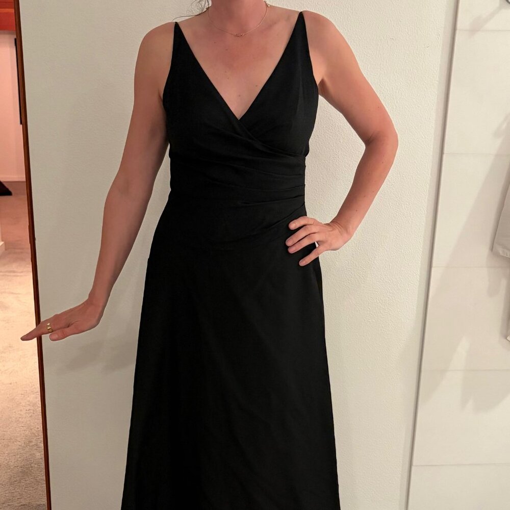 Black Homecoming Dress Size 8 Spaghetti Strap V Neck Fit Flare Midi